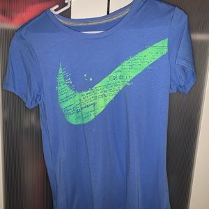 Nike t shirt